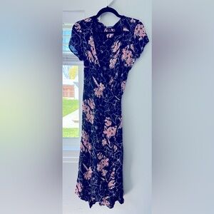 Billabong Maci Floral Wrap Dress size medium
